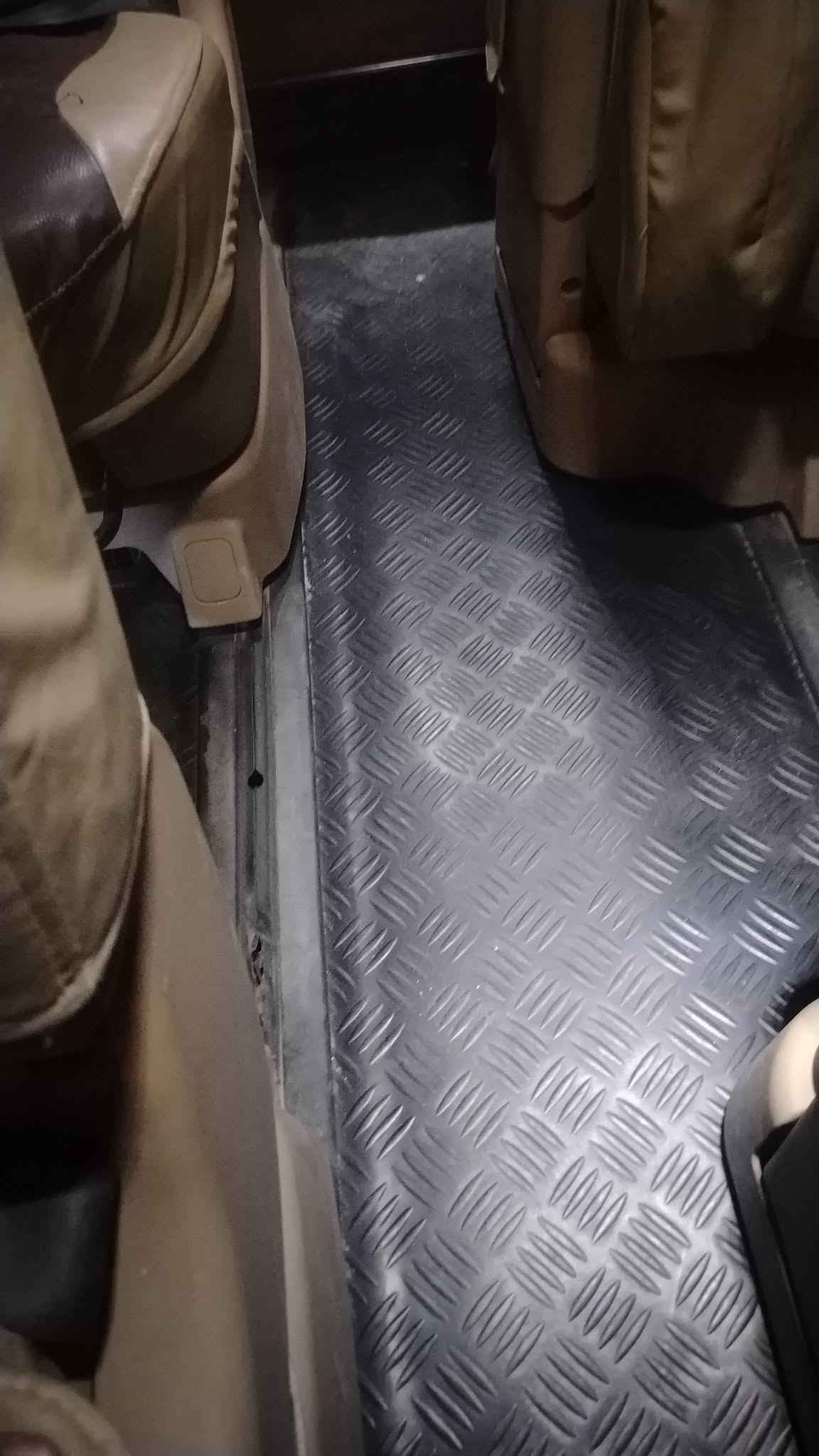السلام عليكم
ستاركس ٢٠١٨ للبيع مكفوله بيهه بارد الجاملغ مكينه كير اكسل كفاله منضومه تبريد جديده تخم تاير مكفوله من الصبغ السعر ١٨٧ وبيهه مجال قليل
مكان السياره حله محاويل للاستفسار الاتصال على
***********
