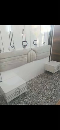 غرفه تركيه نضيفه للبيع ٥ قطع 07755747459