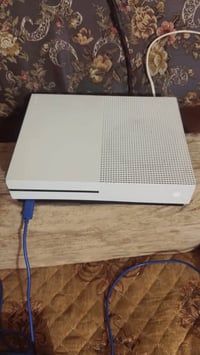اكس بوكس وان اس واحد تيره  او بي روبلوكس درايفر فورت نايت روكت ليك سيا...