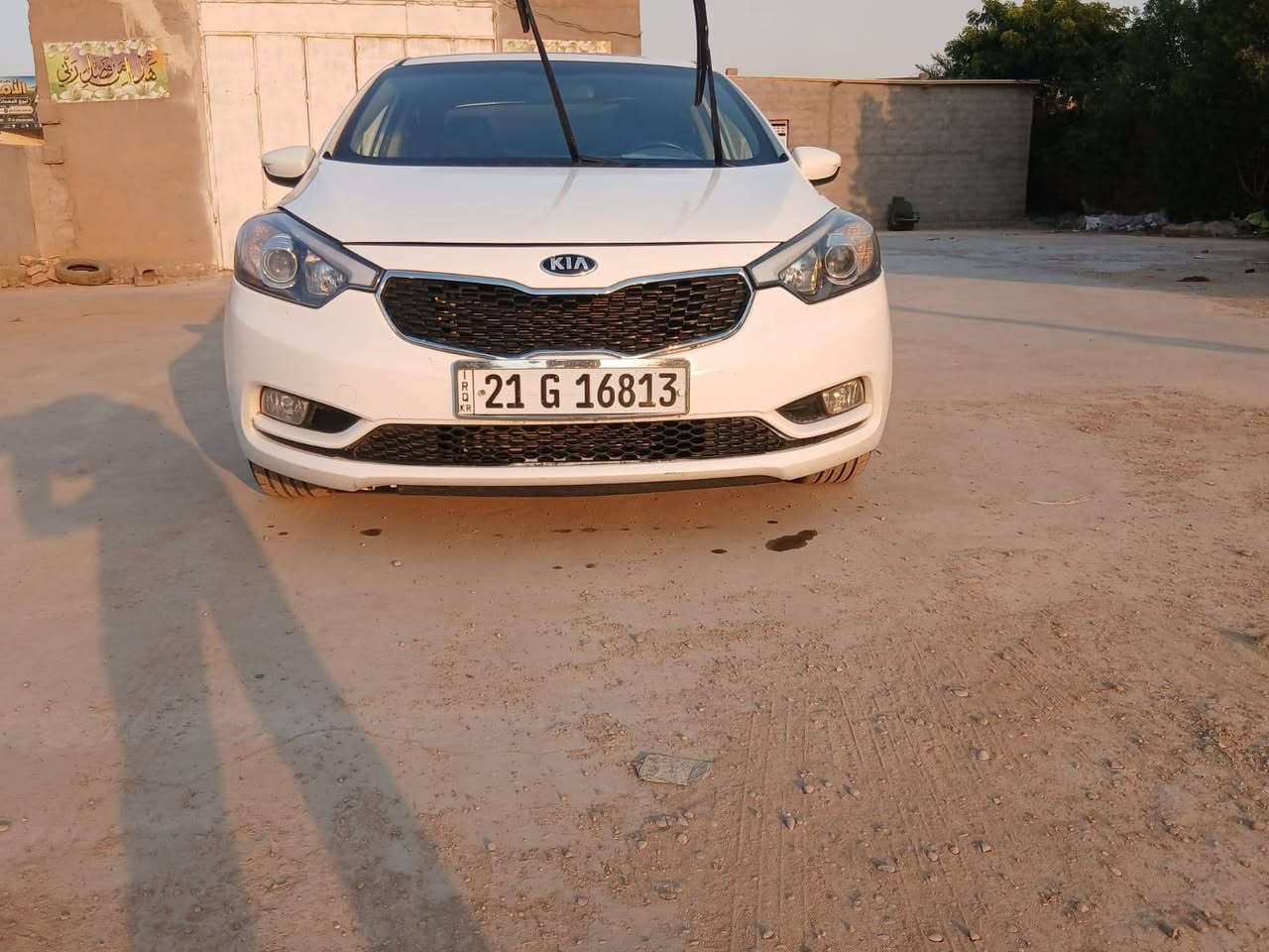 السلام عليكم  ✋🏻 بيع مستعجل 
سيارة KIA  سيراتو 🚗
موديل 2014
محرك 1.6
ماشيه 172.000
رقم سليمانيه 
اللون ابيض 
 السياره بيه ضرر  صفحة السايق،  الضرر هو شخط بسيط و مصبوغ  ثلاث قطع، والبنيد مصبوغ، امانة الله  السيارة  لا مقلوبه ولا ضربه قويه، فقط شخط،   كير محرك مكفول  تجي تفحص  وتاخذ السعر 106 وبيه مجال بسيط  ،  تفاصيل اكثر  على الرقم التالي  📲📞*********** 
اسيا ***********... واتساب موجود
