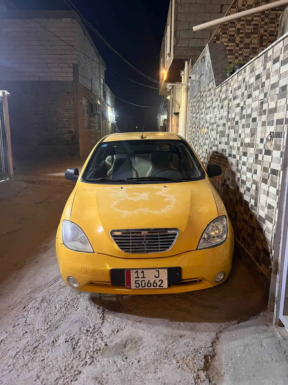 سلام عليكم سيارة طيبة موديل 16 للبيع ‏ ‏كير ومكينة ‏نظيفات  تبريد شغال ثلج تخم ترات نظيفات الحدادية نظيفة داخلها نظيف السيارة بيها ضربة جملغ  الأمامي 
مرجعة علبارد هي والبنين شوي  السيارة ترايك وين ما تريد  السيارة  مكاني 
كربلاء والشرايين يتصل ***********
