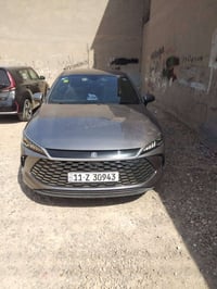 للبيع مكفولة من كلشي ماشية الف سعر 21 مليون واي ستفسار اني حاضر 079039...