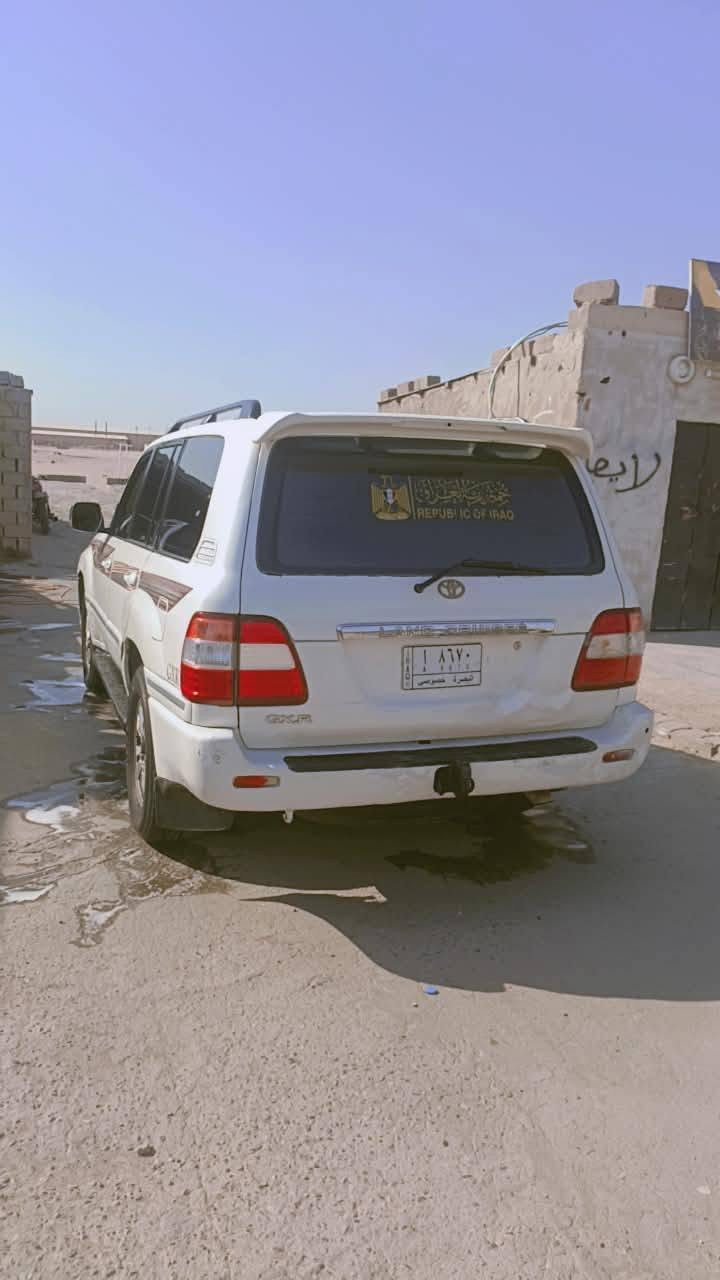 سلام عليكم لاندكروز موديل 2007
كير ومكينه كفاله لبدي بي طخات بسيطه 
رقم بصرة سنويه 28 تحويل ثاني يوم 
عنوان سيارة البصرة خور الزبير
سعرها 85 وبيها مجال اتصل 👈 ***********

