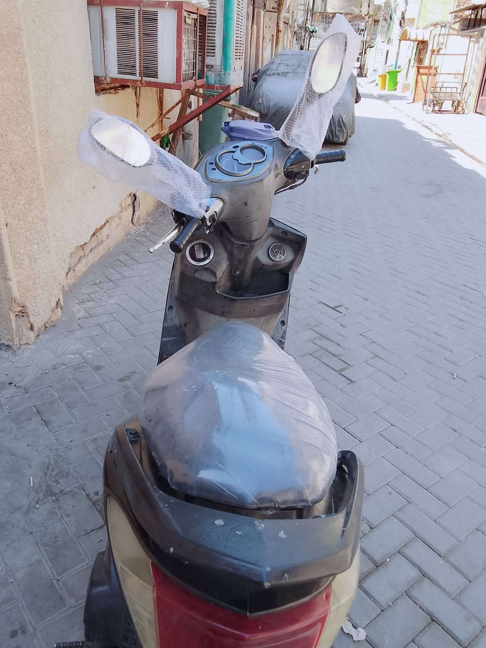 دراجة نضيفه حلوا
سكنس فحل  ياباني نوزل✅
مكينتها اشك الكاع ✅ 
بصمه سلف شغال ✅ 
كهربائيات كلها شغاله لووك ✅
ممشاها قليل
اناره دراجه شغاله لووك ✅ 
دبلات تخبل ✅
كفرات بلادي ✅ 
هورن❌
دراجه شما اوصفها قليل بحقها  مستعجل على بيعتها 🤍 مكاني بغداد رقم الهاتف ✅ *********** واتساب متواجد سعرر 850 فدوه اروحلكم 🫀ياباني مو كوري زبايل 🤍
