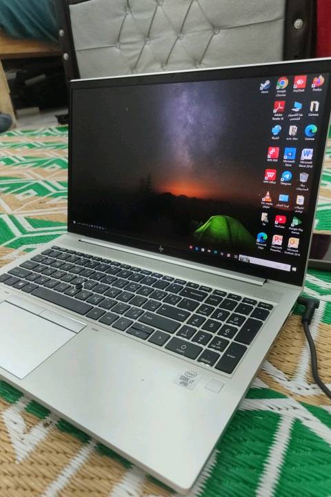لابتوب hp مخصص للشغل الثقيل 
نضافة فول الفول
معالج ci7
رام 8 ذاكرة 256
شاشة 4K
عدد دورات الشحن 162