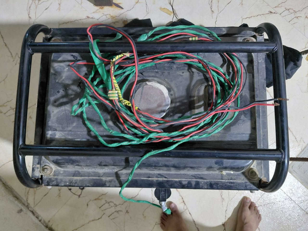 مولده جديده سعرها ٣٠٠ الف دينار وبيه مجال قليل والثانيه مبرده سعرها ٣٠٠ الف دينار وبيه مجال قليل وهذا رقمي *********** البصرة, العراق
