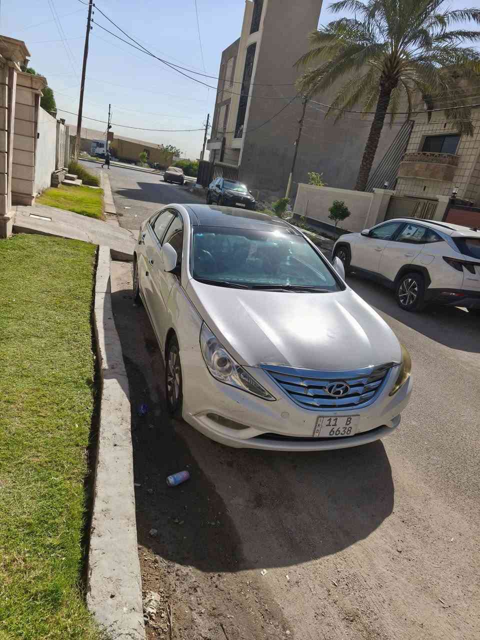 سوناتا ٢٠١١ • بصمه بانوراما • داخل جلد