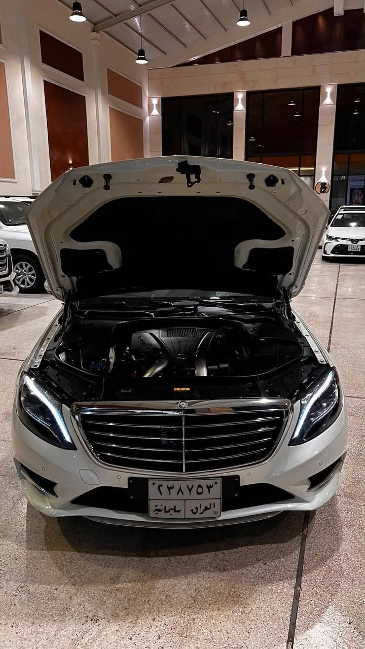 السلام عليكم.
سيارة مرسيدس S500 وكاله 2015 فول مواصفات.
خمسة فصوص 
رقم سليمانيه
ماشيه 94 الف
مكفوله كفاله عامة
.
شرط التحويل ثاني يوم
رايدها ب 41,000$
مكاني بغداد 
للتواصل *********** بغداد, العراق
