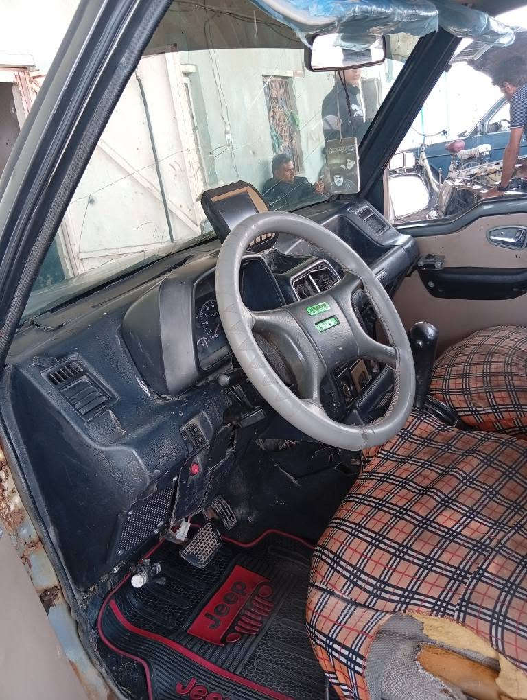 *🚙 للبيع سوزوكي فيتارا دبل قمارة - موديل 1993 🚙*
اللون: رصاصي رمادي
رقم السيارة: ميسان الماني
السنوية: كارتونية منتهية

*التفاصيل:*
المحرك 4 سلندر ونجي - بيه خيط بخار بسيط
بيها باب السايق مبدل
البدي: شوف العين، نظافة جيدة
البيع: ابيع اصوليات وتحويل مضمون

*السعر:* 28 ورقة وبيها مجال للشراي الصدك

*العنوان:* البصرة - القرنة

*للاستفسار:*
واتساب: ***********
اتصال: *********** البصرة, العراق
