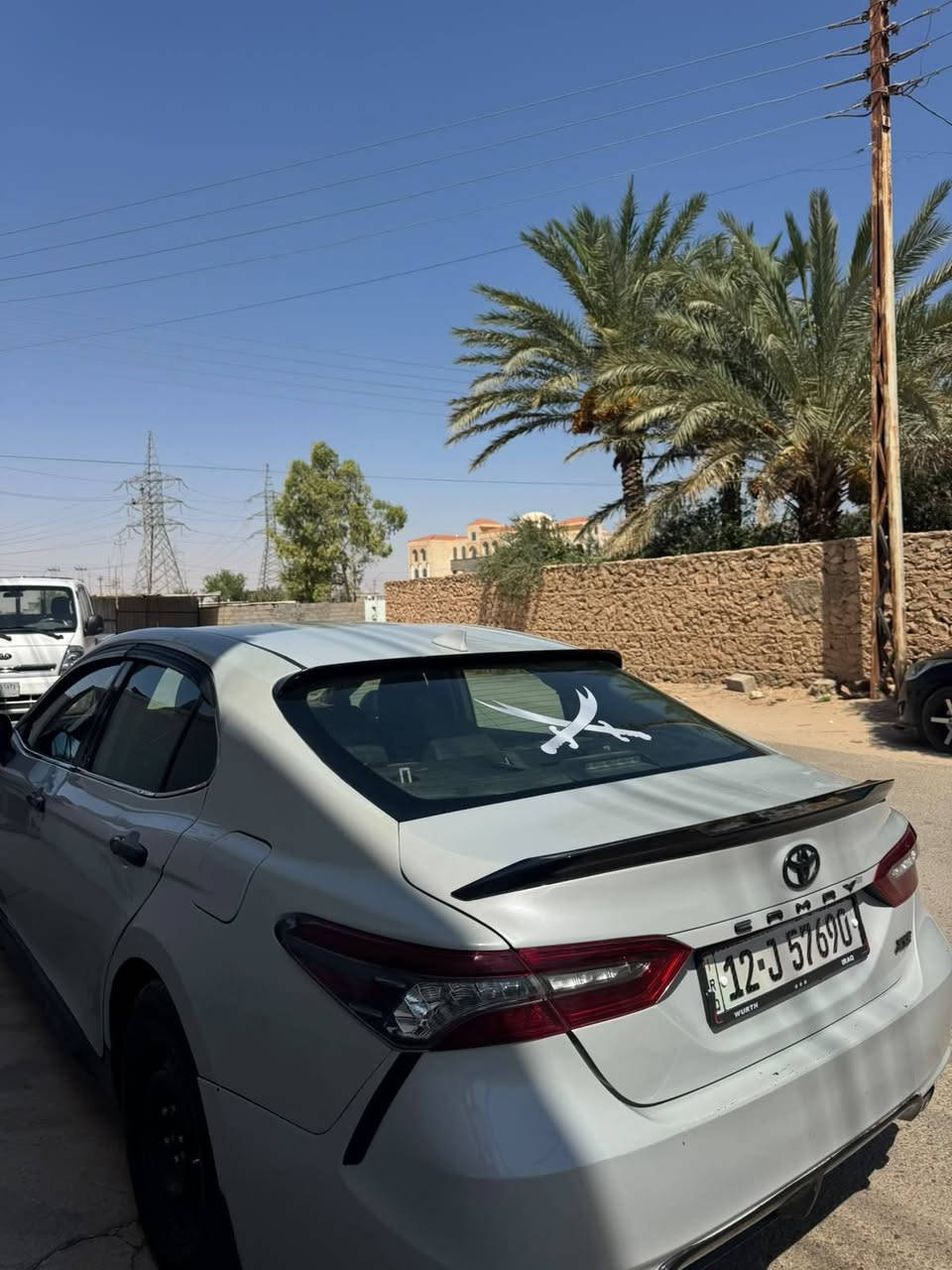 للبيع كامري 2022. 
رقم نينوى معوقين
نضافه كدام العين
صبغ عام
السعر مناسب 130
فول مواصفات   مكان الانبار حديثه
  الرقم. ***********
