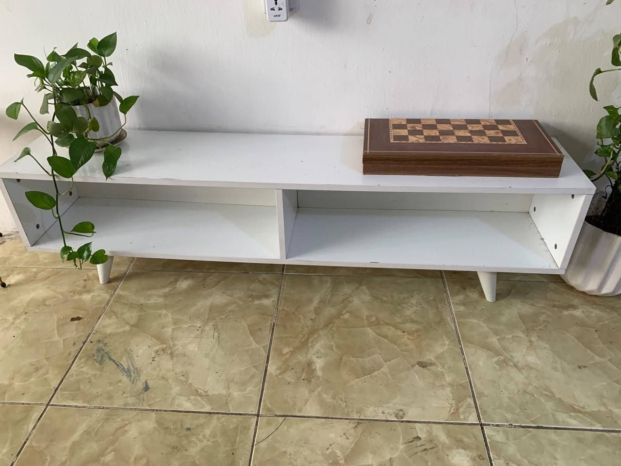 ميز طعام • سبلت انفيرتر • مكيف 2 طن