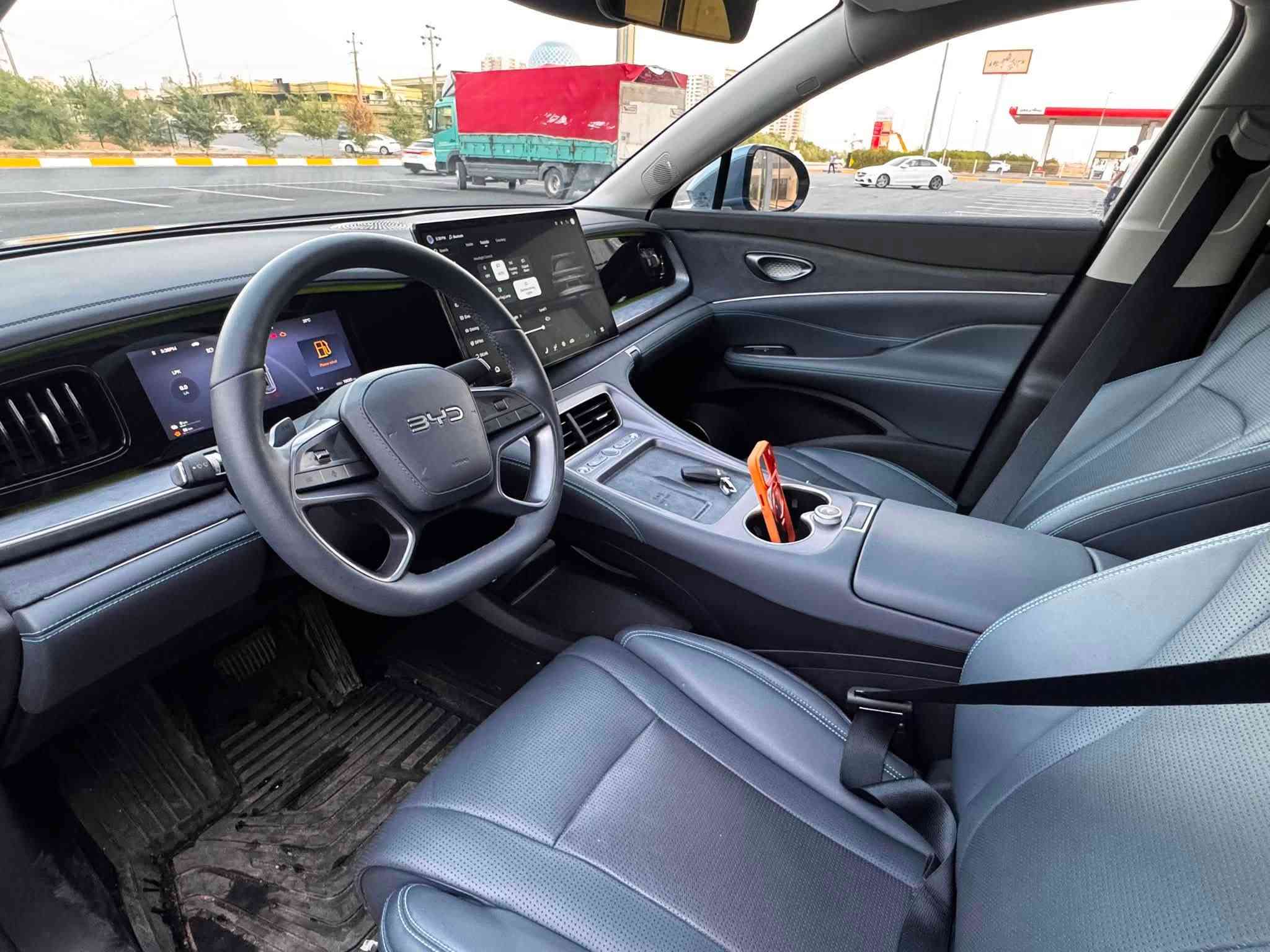 السلام عليكم BYD فول مواصفات الاخير حتى اوتو بارك حتى دورن بيه موديل 2025 سياره بانزين / هايبرد / كهرباء سياره كفاله عامه موديل 2025 رقم اربيل تريد تحويل تريد وكاله مكان سياره الكاظميه شارع اكد الاتصال ***********
