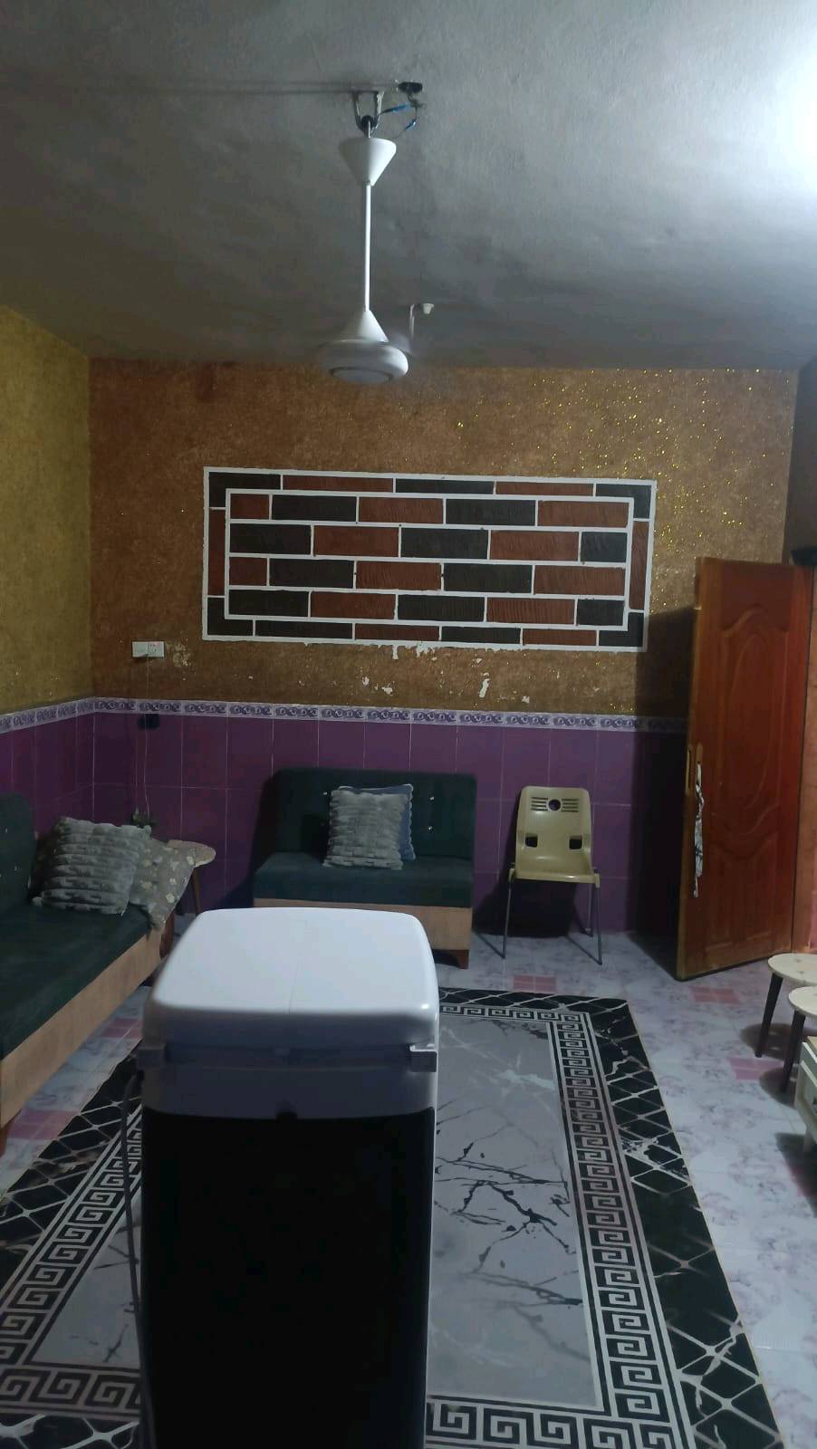 🏠 للبيع بيت في بعقوبة – طرق وجسور

📐 مساحة الأرض: 100 متر
🏢 البناء: طابقين
🛏️ غرف: 2
🚿 حمامات: 2
📜 السند: طابو صرف – سند 25
📍 الموقع: بعقوبه مقابل  طرق وجسور
🛣️ البيت على فرع، وظهر البيت على شارع عام ⭐

✨ البيت موقعه ممتاز ومناسب للسكن، وقريب من الشارع العام.

💰 السعر: 125مليون دينار قابل للتفاوض بسيط

📞 للجادين والاستفسار: مراسلة خاص
***********