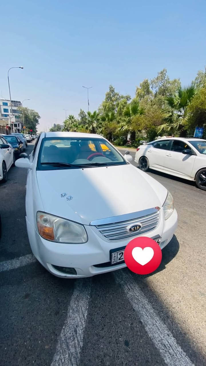 السلام عليكم ادوات ادوات 🚘گص
سيراتو🚗🚘 2008متومة طبق الأصل سيارة جديده خير من الله كير 

محرك 

صدر 

كهربائيات 

تايرات جدد 

السيارة مايعوزها كلشي 

مكاني كركوك قضاء الحويجة 

الاتصال ***********

السعر 47وبيها مجال قليل
