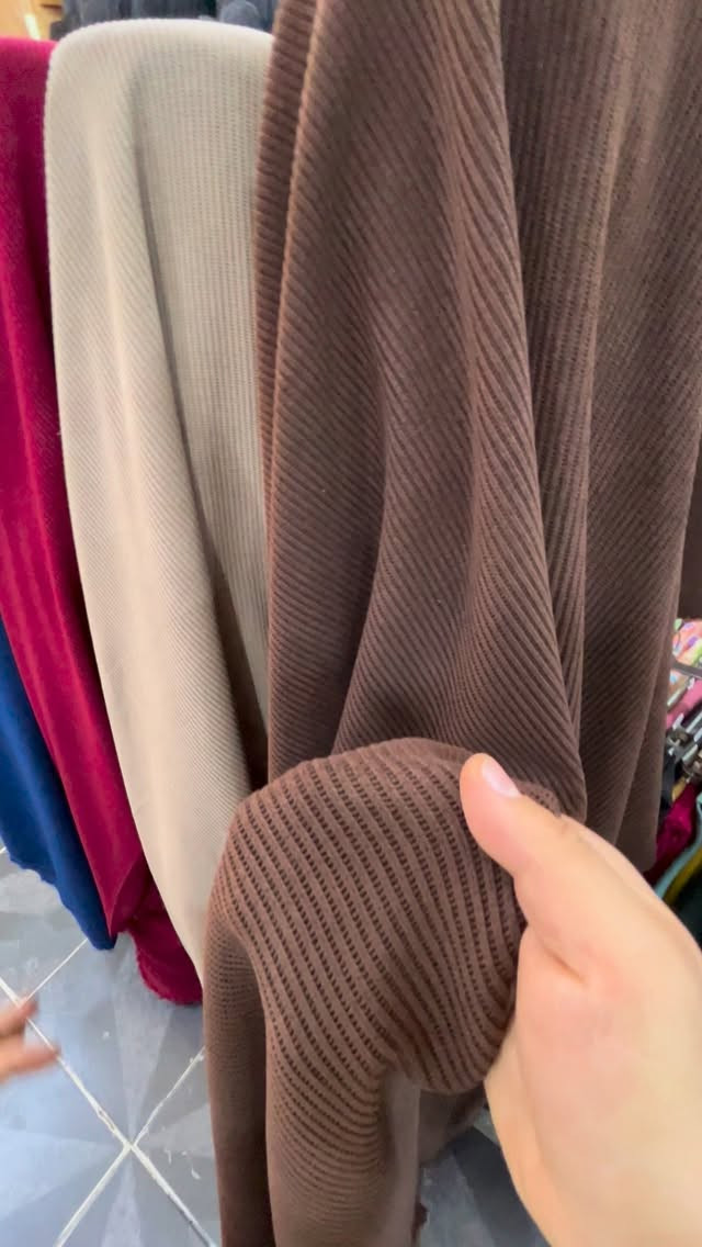 ملابس
