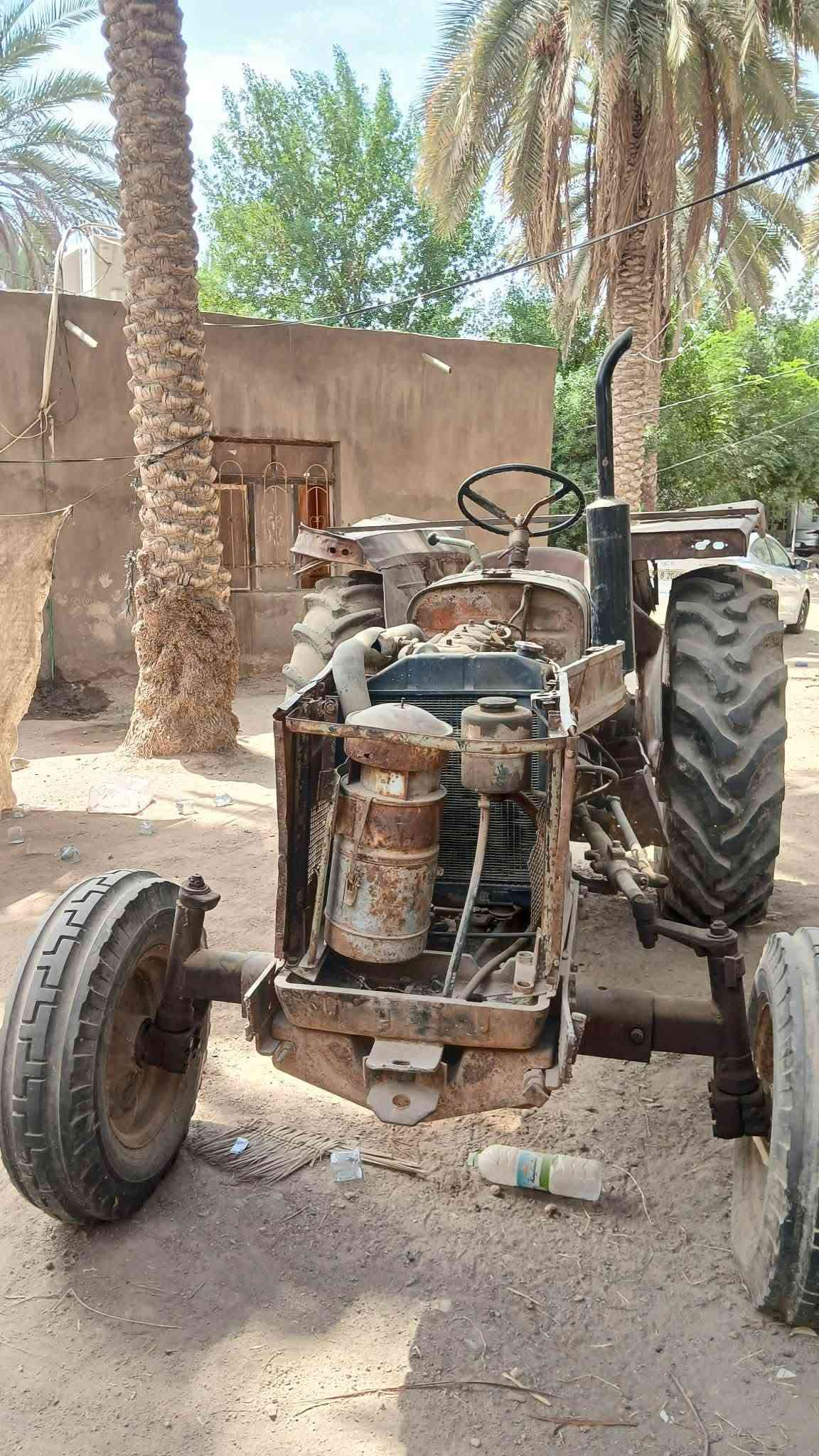 السلام عليكم عنتر ٧١ موديل ٨٦بدون  غراض عربانه وفدان ومعدلان الستفسار على الرقم ***********
