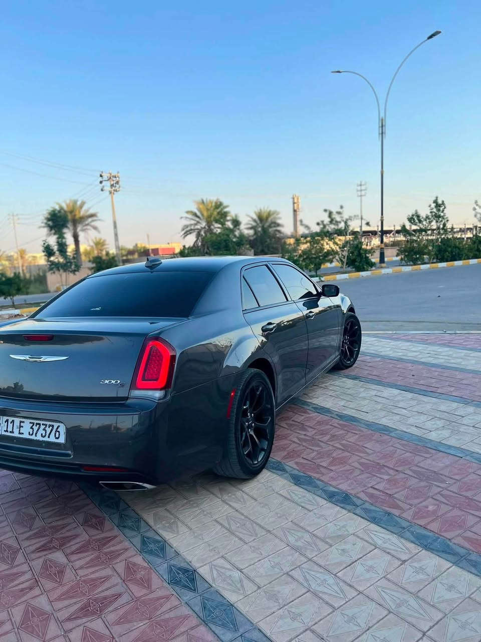 اوباما 2018 اصل تو ويل  كفاله عامة داخلة كلين كندية  رقم بغداد بأسمي بيها فقط رش جاملغ خلفي بدون حادث السياره شرط بچم كبس جاهزة  للاخير من حدادة تبريد كير ومحرك كفاله شرط سعرها 225 وبيها مجال شراي يتعنى ويشوفه وبخدمته ماسنجر ماموجود واتس اب *********** مكانه ناصرية ذي قار
