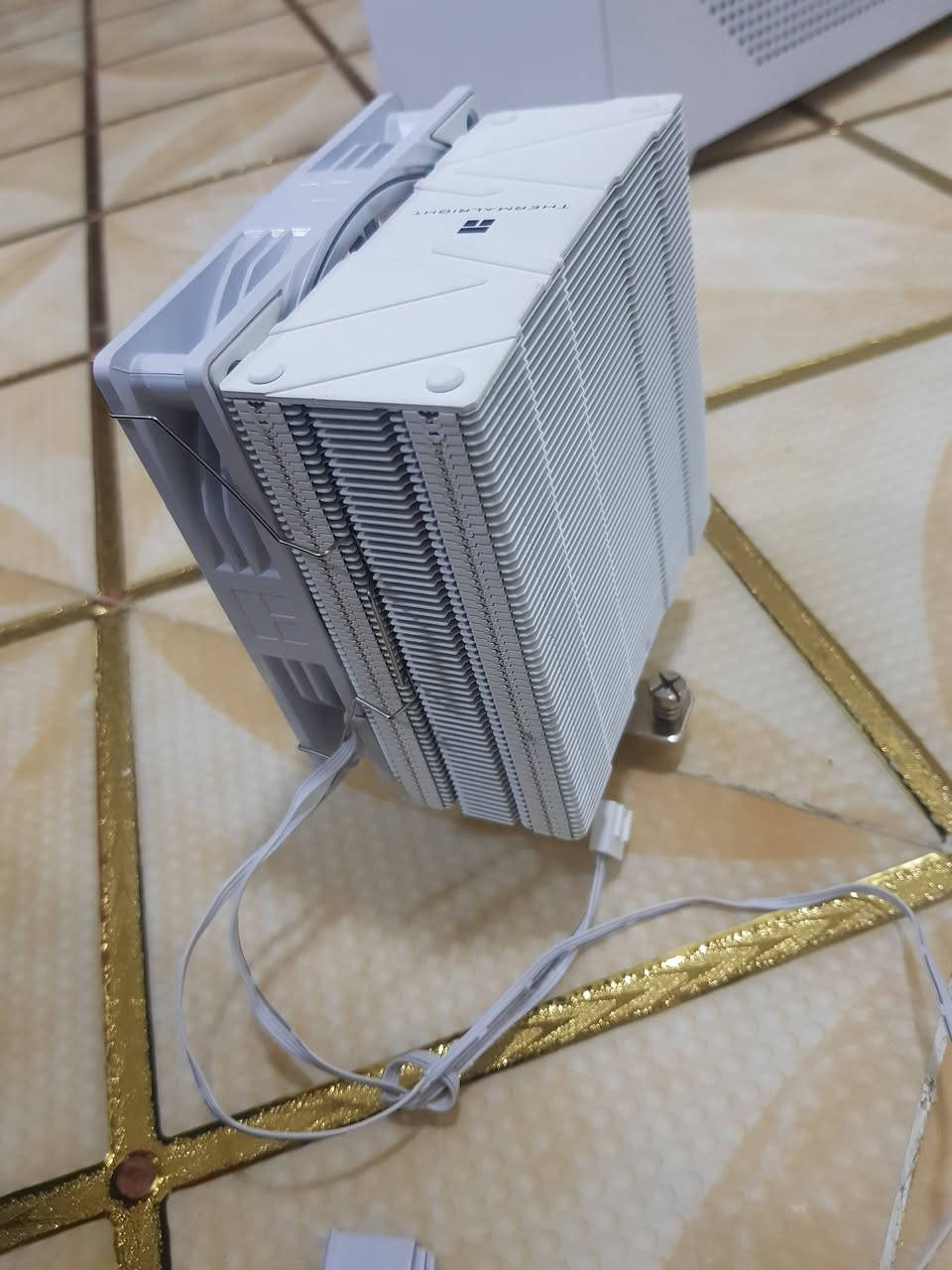مبرد هوائي • R7 5700x • ثيرمالرايت