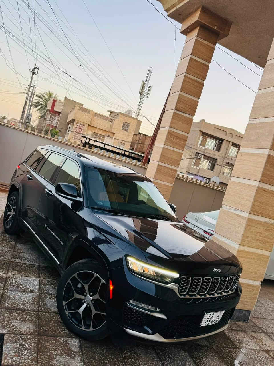 السلام عليكم
جيب كراند شيروكي 5 راكب سومت 2024

السومت تعرفوهة تجي اعلى مواصفات  

6 سلندر 3600

ماشية 13000  ألف كيلو جبته ماشيه 9500 الف 

اللون نيلي والسقف اسود تو كلر شركة 

رادارات من كل الجهات 

بنوراما 

سقف كنتار 

كامرات محيطيه 

اناره داخليه متغيره

داخل مشمشي 

3 شاشات 

4*4 دفع 

وضعيات قياده 

منزل اله برنامج خرائط العراق واللغه العربيه 

جنطه كهرباء 

جكات هواء لرفع سياره وتهبيطه 

اخوان هواي بيه مواصفات 

حادث جاملغ خلفي عكس سايق صبغ ونص الدعاميه الخلفيه

***********

السياره بغداد باسمي
