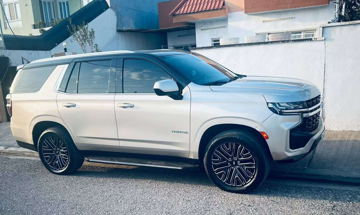 Chevrolet Tahoe 2021 LS ❤️‍🔥
تاهو 2021 LS للبيع 

خليجيه

كفاله عامه 

 استخدام عائلي 

دواخلها عسلي

مواصفات LS 

بيها كتاب تضليل ببغداد وبأربيل 

يعني وين متروح محد اله دخل بتضليلك 

مكانها اربيل 

السعر 405$ قابل للتفاوض ...

للأستفسار :- ***********
