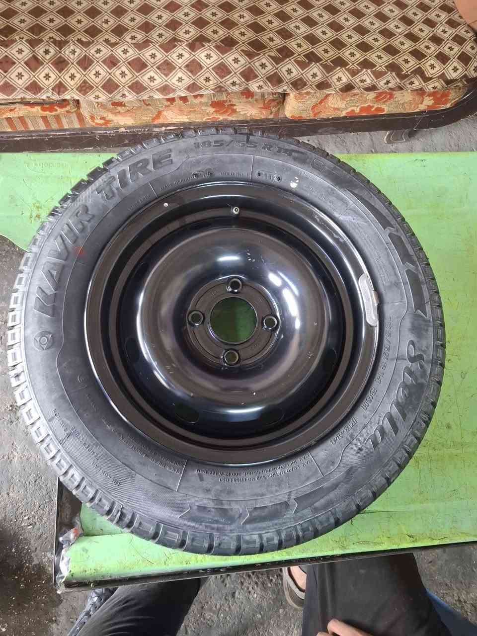 سبير بيجو حجم ١٤ زيرو ممشدود بعده بلبوطره سعره ٧٥ قفل مكاني بغداد
***********

