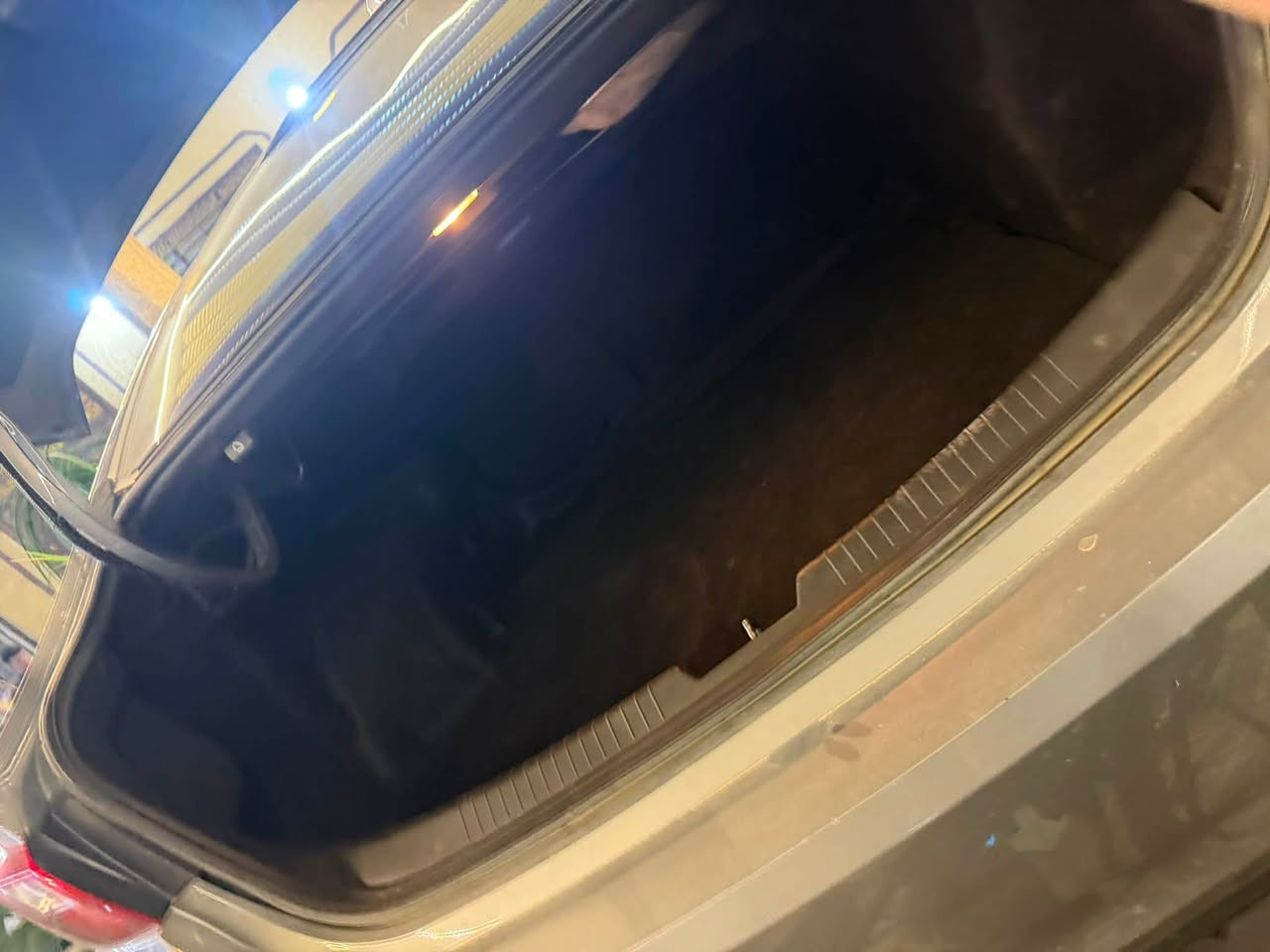 سلام عليكم ماليبومديل ٢٣ السعر ١١٠ هاذه الرقم ***********
