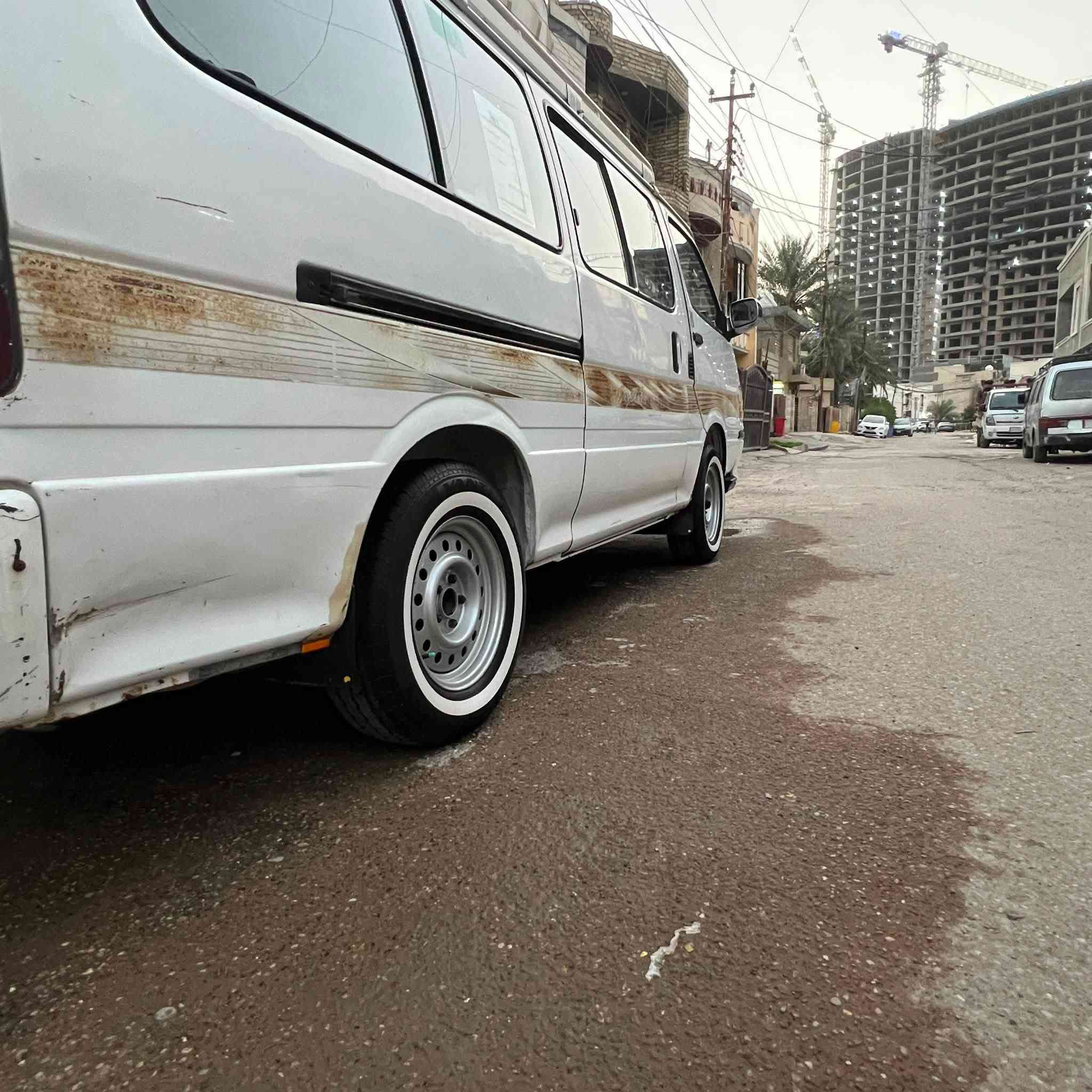 السلام عليكم جنبي هايس 1015 بأسمي امصفره من كلشي سياره ابلاديه فقط مكان الواقيات تلكيط بسيط امصلح دوشمه عامه جديده تخم تاير باتري مكينه كير اكسل كله نطيف   حتى منظومه التبريد كامله بيه تدفئه شغاله شاشه كامرا والفديو اموضح كلشي بي مكانه بغداد الغزاليه للاستفسار اتصل او واتساب موجود ***********السعر 75بيه مجال حك الجيه فقط السياره للخط فقط خاله
