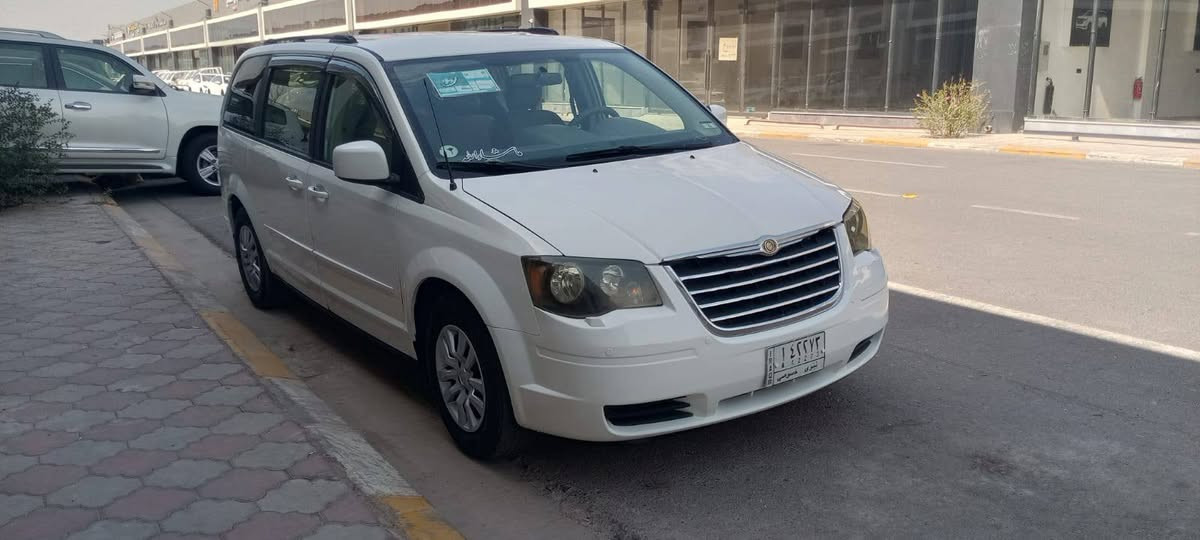كرايسلر كرفان موديل 2008 تبريد 3قطع محرك كير بشرط صبغ اربع قطع بدون دواخل سياره جاهزه كهربائيات كلها شغاله السعر 95 وبيها مجال للاتصال ***********
