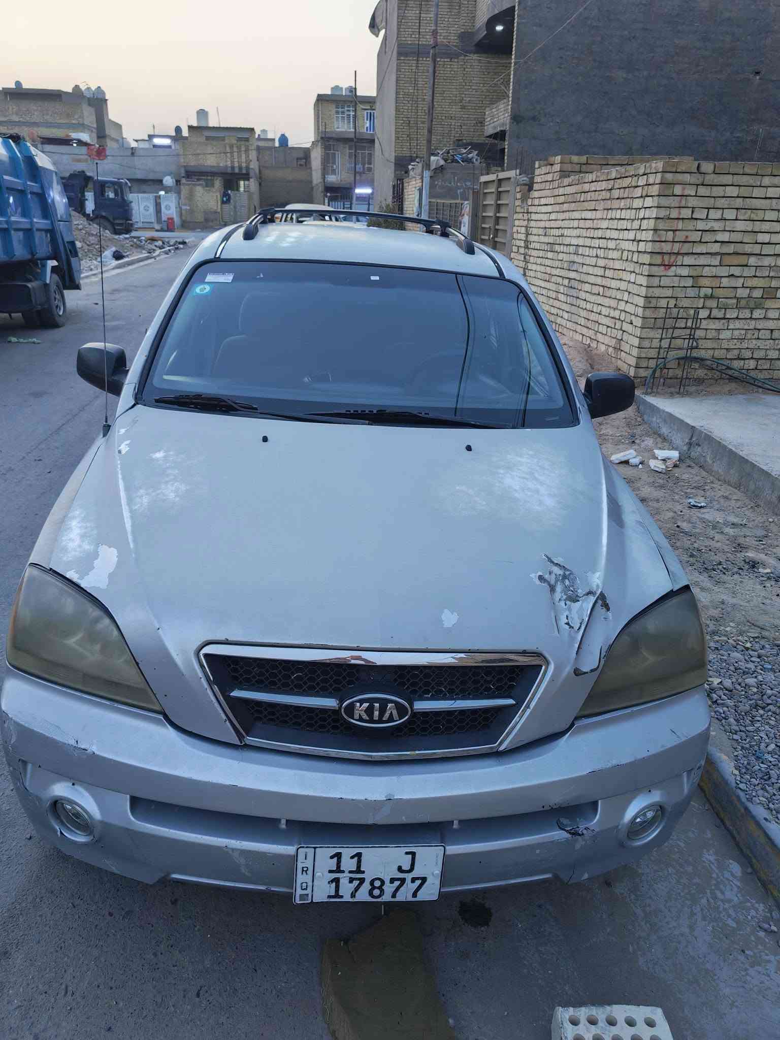 سلام عليكم للبيع سورنتو موديل 2006 رقم بغداد بسمي تحويل مباشر بيها صبغ حزام مكينه سته سلندر ٣٣٠٠ بيها تبخير  تبريد يرادله غاز سعرها ٦٨ وبيها مجال قليل ***********

