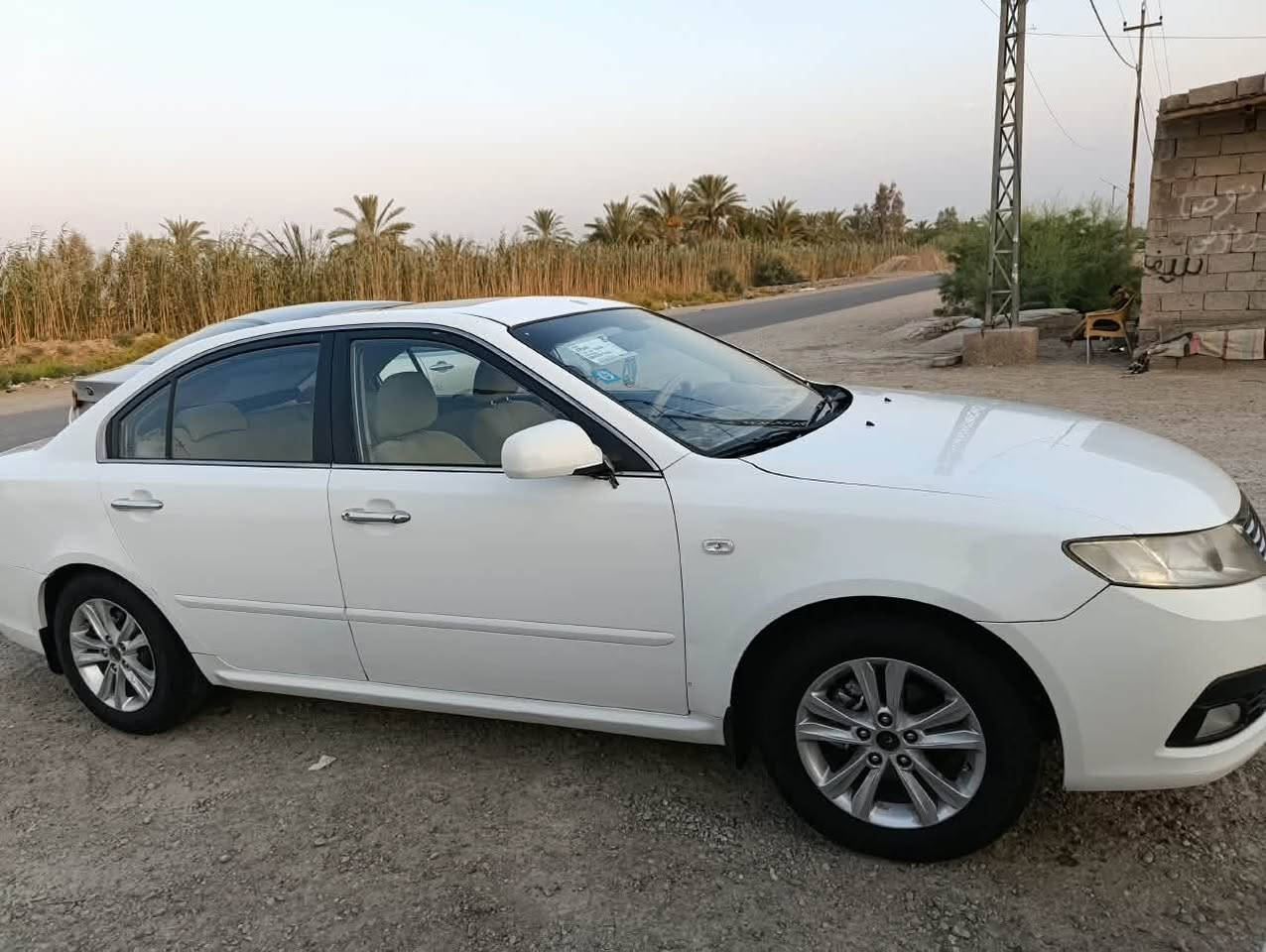 سلام عليكم
كيا اوبتما موديل 2010
السيارة باسمي
هزة جديدة 
خليجي رقم كربلاء 
فول مواصفات عدا البصمة 
فتحة بردة خلفية اشاير بلمري
سيارة مابيها اي نقص جاهزة
 تخم تاير باتري جديد لايت عدسات عالي ناصي
السيارة 
بيها بارد  اماشر عليهن
السيارة احلى من الصور بهواي
مكاني واسط الاحرار 
السعر 115وبيها مجال
***********
