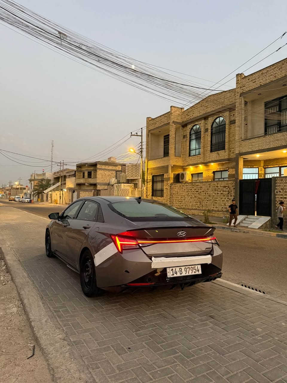 للبيع النترا ٢٠٢٢ كير عادي حره ب اسمي وارد امريكي فول مواصفات ان لاين حادثها اماكن بارد بدون تبديل او ضربه قويه بصرة حره ب اسمي جاهزه من كلشي مكينه كير تبريد ثلج  السعر 106 قفل السياره كير عادي  *********** البصرة, العراق

