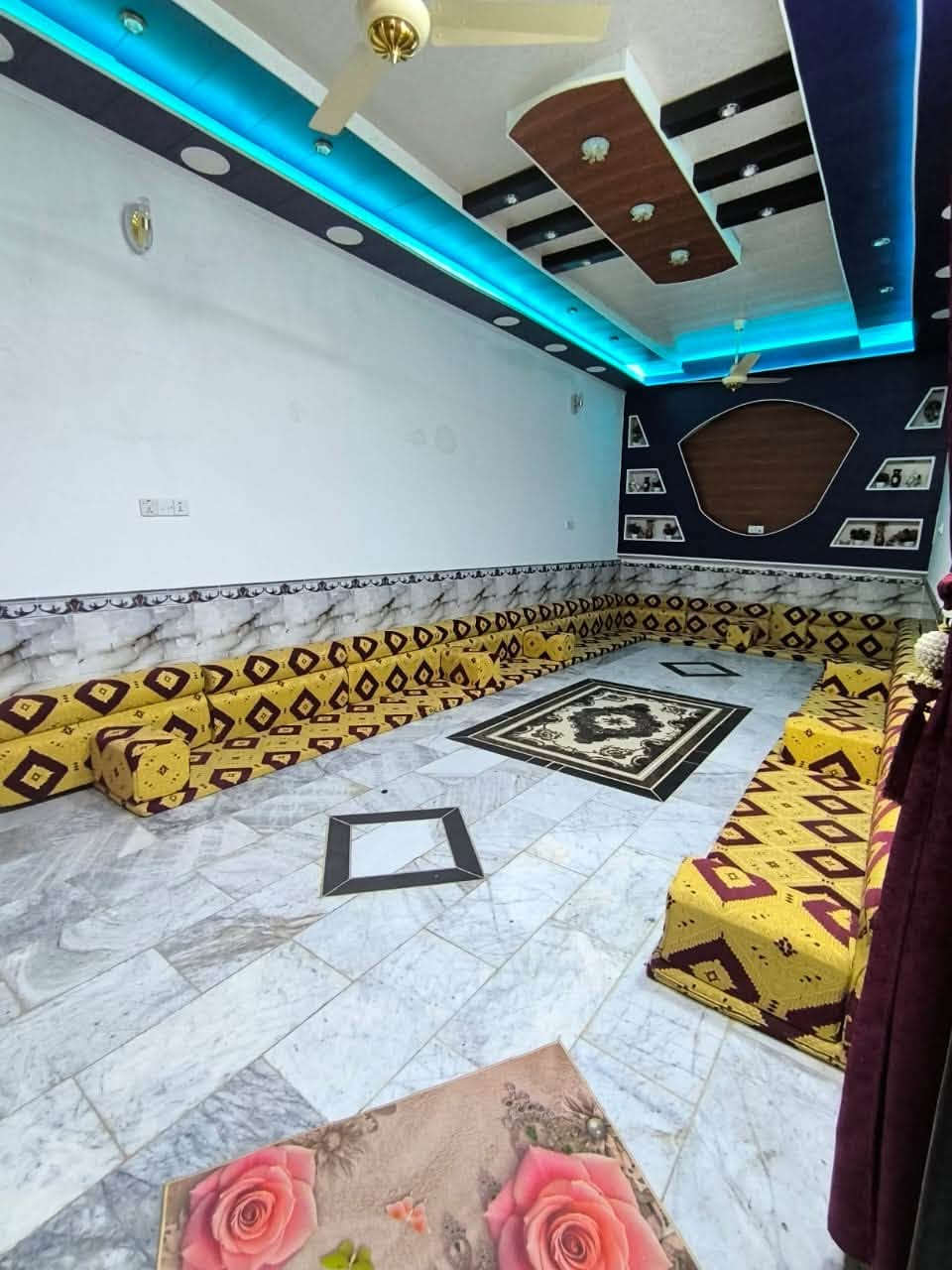 الحريه علّه ساحة • ١٣٤م • غرفتين