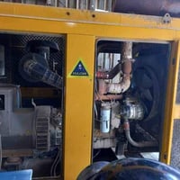 موقع متكامل مع ٣مولدات بيركنز١٢٥ اسكانى200 كمنز٢٠٠ تشغيل حاليا محلات ف...