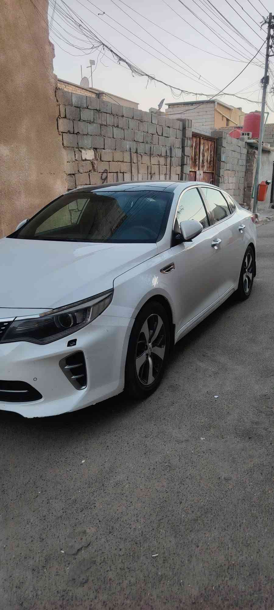 للبيع كيا اوبتيما مديل ١٦ وارد خليجي رقم بغداد سياره فول للأخير اعله فئه كفاله كير مكينه والبدي سونار مرفق بالصور غير هاذ مابيه حداديه تبريد سياره جاهزه ***********
