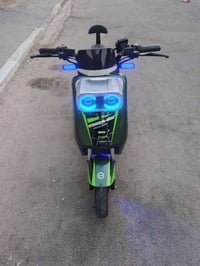 ار ٧ • ٥ بطاريات • سرعة ٧٠