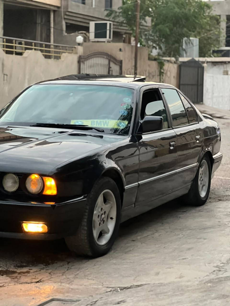 بي ام 520i • ١٩٩٢ • قير عادي