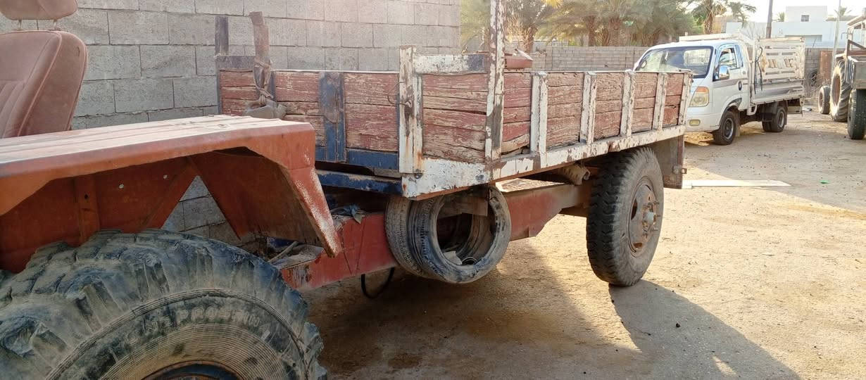 السلام عليكم مكائن للبيع العنوان الرمادي شارع 40 مكائن مسجله موديل 85 والثانيه موديل 88 ( ***********
