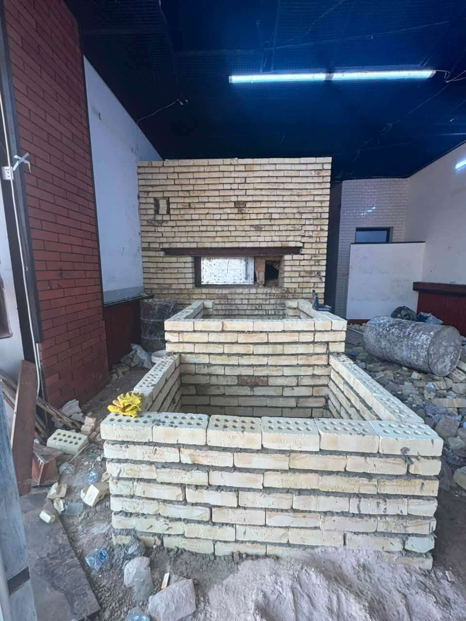 بسم الله الرحمن الرحيم
مستعدون لبناء جميع أفران الصمون وافران البيتزا وافران المواكب الحسينيه وتنانير الطين والبوجات والمداخن التركيه بأجود الأنواع وأنسب الاسعار ضمان 20 سنه حقيقي يعني تكدر تضمن حقك 

مواصفات الدبان 

اولاً العركجين نشتغله فرشي اصفر وطين خاوه مال النجف

ثانيه كرك ستاوا كامل 

ثالثا العركجين ناصي 70 سنتيم

رابعا البوجه ماتعبر دخان ع خباز 

خامسا والاهم شرط الدبان فول حماوه بدون إصراف نفط او غاز

سادسا الطابوك الحراري تركي اصلي ذمه 

سابعا الباب والقوس الوزن الثقيل شرط 

ثامنا توجود صيانه كل سنه لدبان مجانيه 

وأحنه خدام  نستقبل كل اتصالاتكم للاستفسار عن الدبان 

نشتغل بجميع أنحاء العراق 

***********
