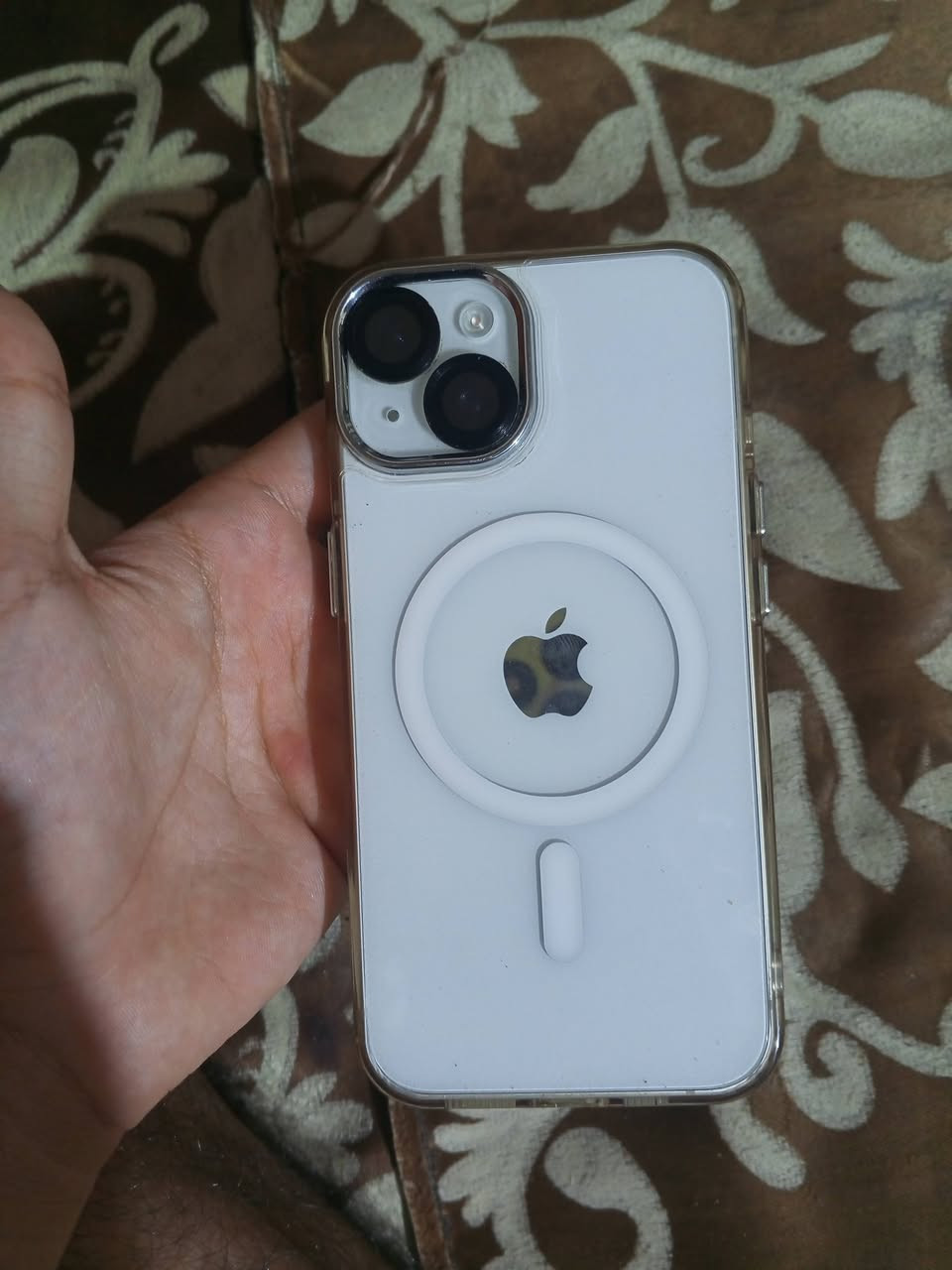 ايفون 14 • ١٢٨ • بطاريه ٨٧