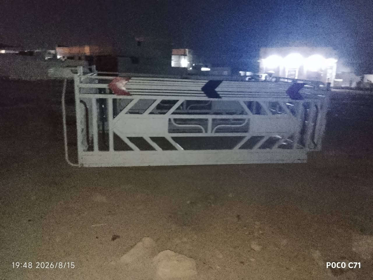 السلام عليكم يوجد محجل للبيع نضيف سعر ب 400بيه مجال الاستفسار علهرقمالهاتف  *********** المكان حديثه خفاجيه
