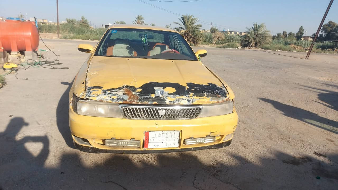 السلام عليكم
مكلف بالنشر... مكلف بالنشر 
شيزر موديل 2000  محرك ونجي بيه بخار قليل 
حداديه %70 البدي شوف العين وموضح بالصور 
مداور ثاني يوم مكانها ناصريه قضاء النصر 
ب30 ورقه وبيها مجال للشراي 
للاستفسار ***********
