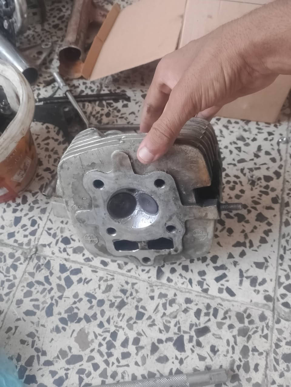محرك • كاور • نضيف