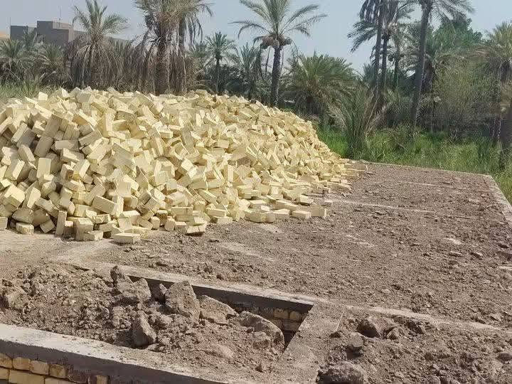 السلام عليكم طابوق عادي ما ابي املاح سعر مناسب ***********//***********
