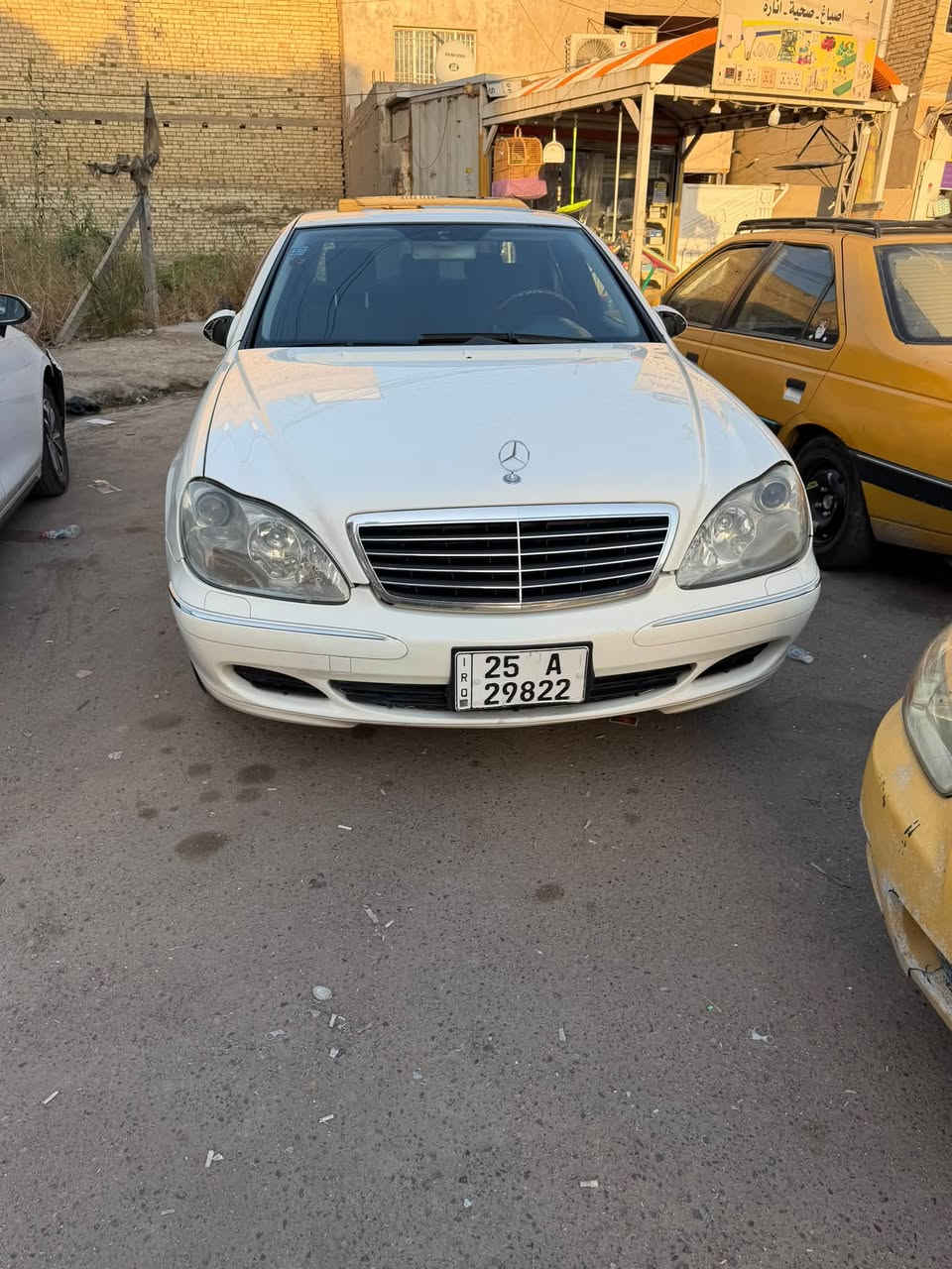 سلام عليكم مديل ٢٠٠٤ جاهزة عنوان بغداد سعر١١٠  رقم ***********
