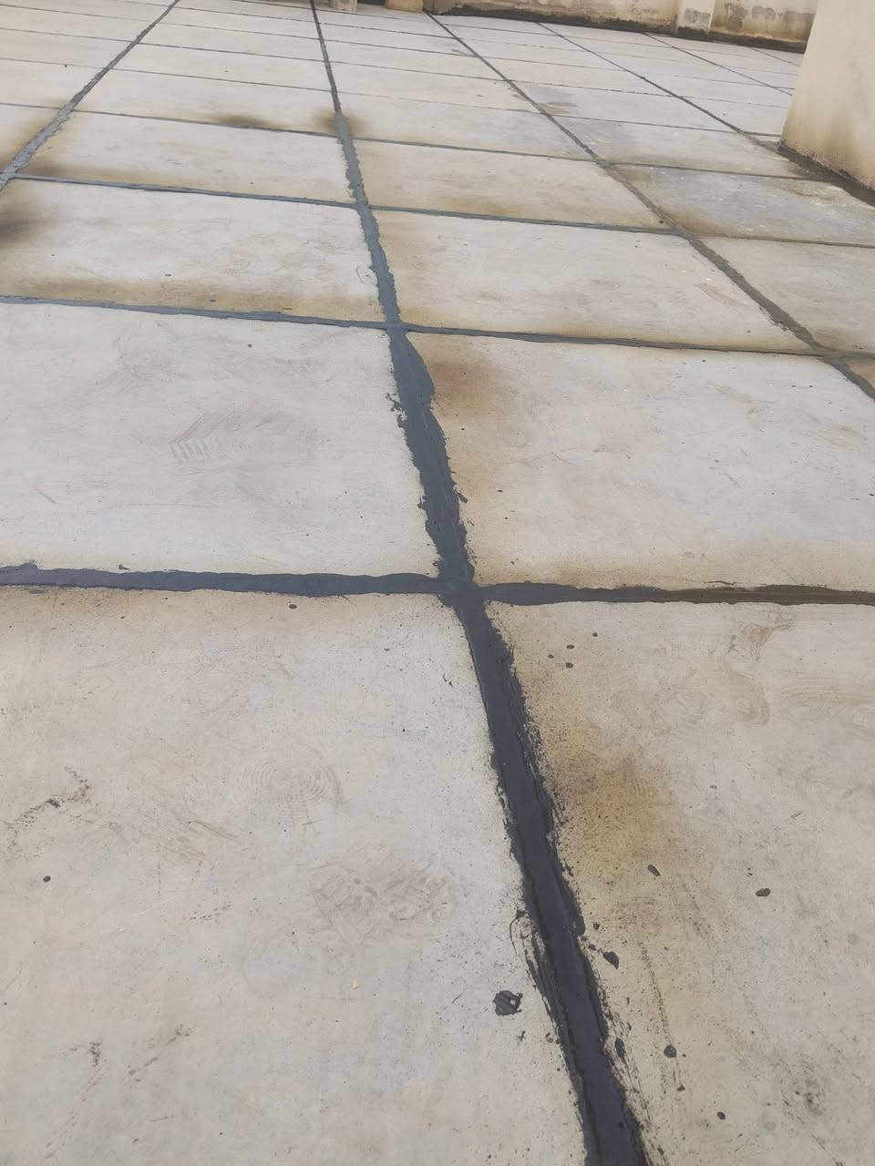 ماستك • عزل • الرمادي