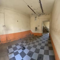 ١٠٠م • ١ غرفة • حديقة