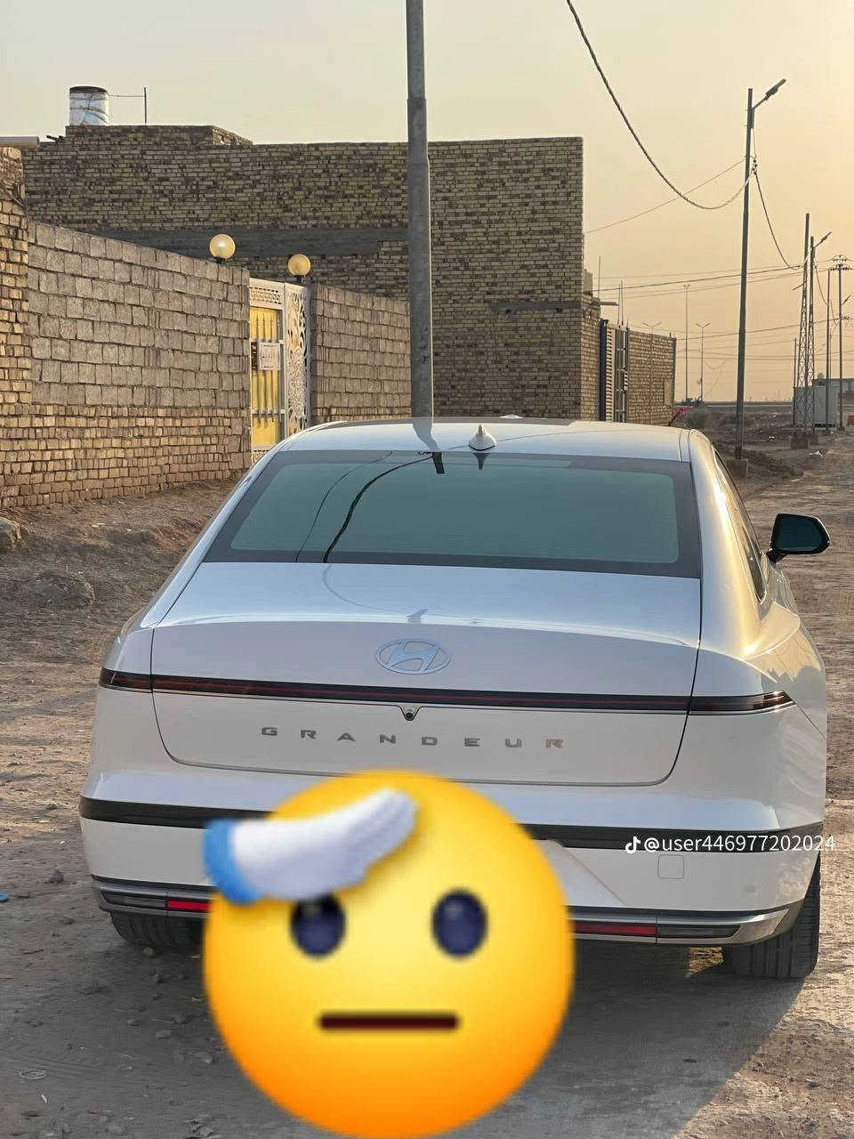 السلام عليكم هونداي ازيرا 2023 غاز فقط
فول موصفات سياره جديده جدا أو وكفاله
محرك ٦ سلندر 
بصمه 
كشنات جلد 
تدفى تبريد كشنات
حساس امامي خلفي
شاشه متصله كار بلي
تبريد شاشه
شاحن واير ليس
كير تعليك
4كامرات محيطيه
كشن سايق خزن ميمري
كشن هزاز وتدليك
جنطه كهرباءالسلام عليكم هونداي ازيرا ٢٠٢٥ خليجي  بانزين فقط 
وكاله بعده بل ضمان ماشيه ٦٠٠٠ فقط فول موصفات سياره جديده جدا أو وكفاله
محرك ٦ سلندر 
بانوراما
بصمه 
كشنات جلد 
تدفى تبريد كشنات
حساس امامي خلفي
شاشه متصله كار بلي
تبريد شاشه
شاحن واير ليس
كير تعليك
٤ كامرات محيطيه
كشن سايق خزن ميمري
كشن هزاز وتدليك
جنطه كهرباء
لد خلفي
تشغيل عن بعد
لايت زنون عدسه متحركة
مري جانبيه قلاب ويه لبك
جام أتو 
اناره داخليه محيطيه
شفتات ستيرن 
نضام ترحيب 
للتصال***********
لد خلفي
تشغيل عن بعد
لايت زنون عدسه متحركة
مري جانبيه قلاب ويه لبك
جام أتو 
شفتات ستيرن 
نضام ترحيب 
للتصال ***********
