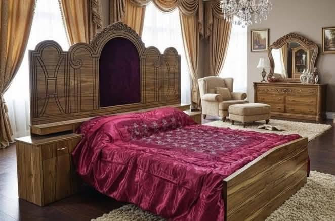 بسم الله الرحمن الرحيم
تتواصل مؤسسة الامام السجاد عليه السلام الخيرية لتزويج الشباب ورعاية الايتام المستقلة في كربلاء المقدسة بدعم شريحة الشباب في المحافظة من خلال تجهيزهم بغرف اخشاب صاج 5 خمسة ابواب مع ملحقاتها من انتاج معمل بركات السجاد عليه السلام التابع للمؤسسة بسعر مدعوم جداً ، حيث ان السعر الحقيقي لغرفة الاخشاب يبلغ (1,500,000) مليون وخمسمائة الف دينار ، بينما يتم بيعها بمبلغ مدعوم (750,000) سبعمائة وخمسون الف دينار لا غير بالإضافة الى المواد المدرجة ادناه اكثر من (25) مادة توزع مجاناً مع غرفة الاخشاب هدية من المؤسسة الى الشاب المتزوج.

وقد انتج المعمل موديل جديد ٢٠٢٦ من غرفة الاخشاب باللونين الصاجي والأبيض ونترك الخيار للعريس لاختيار ما يناسبه من الموديلات والألوان المطروحة.

علماً بأن المؤسسة قد ساهمت بتزويج أكثر من (11,500) أحد عشر ألف وخمسمائة شاب منذ تأسيسها عام 2003 ولغاية شهر آب 2026 .. أي ادخلنا السرور على قلب (23,000) ثلاثة وعشرون ألف شاب وشابة من سكنة محافظة كربلاء المقدسة.

المواد المجهزة مجاناً:
1- فراش نوم نفرين قطن درجة اولى.
2- فراش نفر واحد.
3- مخدات عدد / 2
4- مروحة عمودية.
5- مدفئة كهربائية.
6- كاربت 2.5 × 4 م.
7- زولية 2 × 3
8- بطانية نفرين.
9- بدلة رجالية.
10- بدلة عرس نسائية.
11- بنطلون رجالي.
12- عباءة نسائية.
13- تيشيرت رجالي.
14- قميص رجالي.
15- قميص نسائي.
16- دشداشة نسائية.
17- دشداشة رجالية.
18- سجادة صلاة.
19- جادر صلاة.
20- فرشة نوم نفرين.
21- شحاطة رجالية.
22- حذاء نسائي.
23- جواريب رجالية.
24- جواريب نسائية.
25- حجاب نسائي عدد / 2
26- منشفة حمام.
27- ملابس داخلية رجالي عدد / 2 سيت.
28- عطر عدد / 2 قطعة.
29- جهاز جري رياضي.
30- ثريا عدد ٢.

توزع كل هذه المواد (مجاناً) مع غرف النوم المجهزة من قبل معمل المؤسسة.

ومن الله التوفيق

للاستفسار الاتصال على هواتف المؤسسة:
*********** - ***********

ولمزيد من المعلومات زوروا موقعنا على الانترنت:
‏www.imam-sajad.org

عنوان المؤسسة:
كربلاء المقدسة - باب بغداد - شارع فندق جنة الحسين ع

::: ملاحظة :::
التقديم متاح لجميع الشباب الساكنين في محافظة كربلاء المقدسة وضواحيها وليس الايتام فقط.
