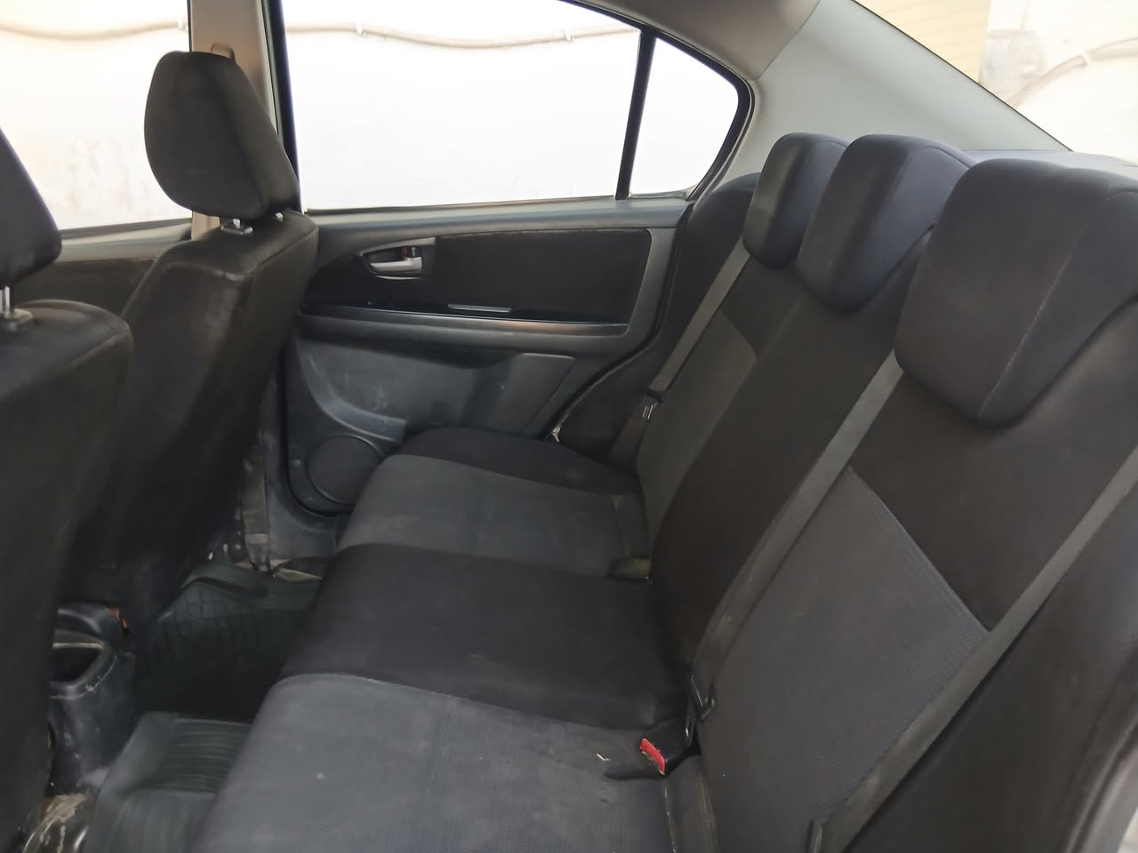 سوزوكي SX4 موديل 2008

وارد أمريكي ضربتها باب السائق وجاملغ أمامي اليمة بدون دواخل بدون ايرباك

رقم صلاح الدين بـ أسمي, سنوية للـ 2030

گير ومحرك شرط
مكينة 2000

شاشة وكاميرا خلفية

نقص كمبريسر تبريد وصدر أمامي 60%

سعر 42
مكاني سامراء
اتصال واتساب ***********
يرهم مراوس بنفسها خصوصي رقم بغداد او شمالي وانطي فرق

