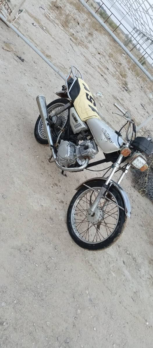 البيع نامه موديل 20  بدون وراق  لا تنقيص ولا تبخير  كهرباياتها عوزها بس شد وتشتقل لكهربيات دراجه نضيفه   ***********المكان زبير مزارع راحه سعر 325 وبيها مجال
